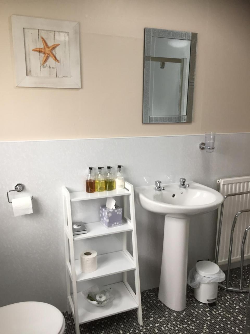 Stables Guest House Нютън Стюарт Екстериор снимка